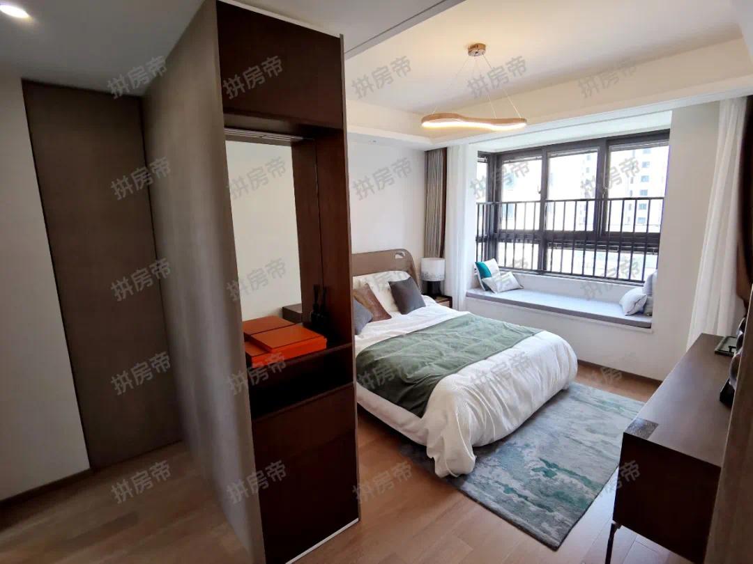 南京地铁小镇一期,南京地铁小镇的房子值得投资