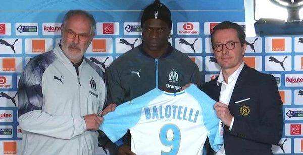 巴洛特利为什么要马赛回旋,巴洛特利在马赛做的奇葩事