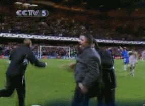 穆里尼奥防守反击十大经典,穆里尼奥疯狂集锦