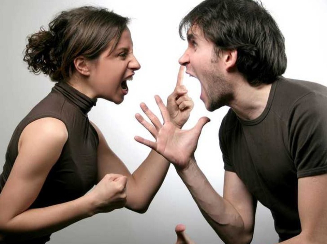 女人发脾气怎么办教你一招,女人怎样对男人发脾气