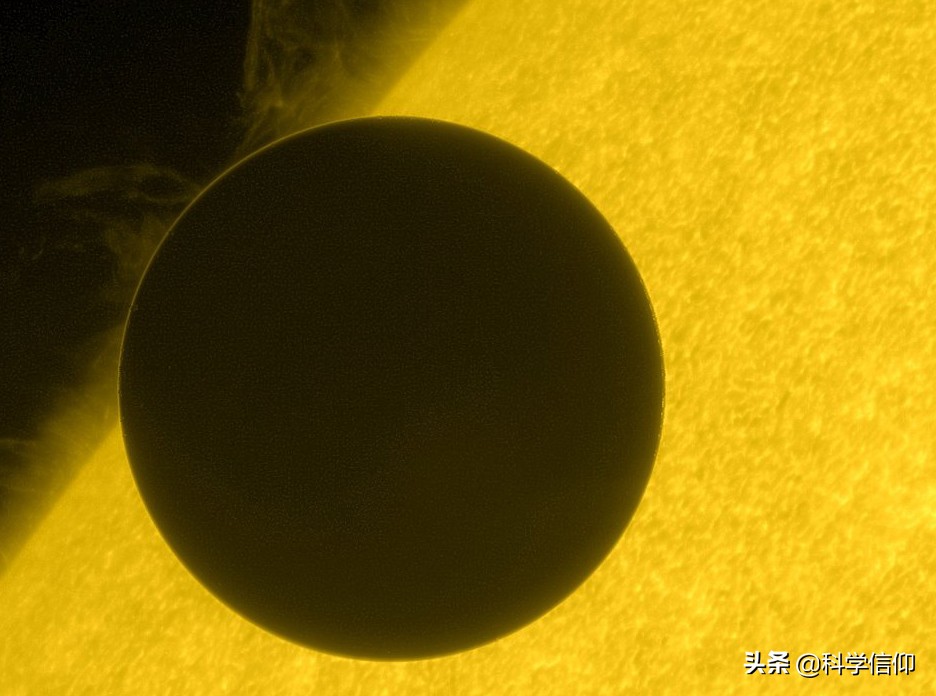 月球被地球潮汐锁定多长时间了,月球不被潮汐锁定地球会有影响吗