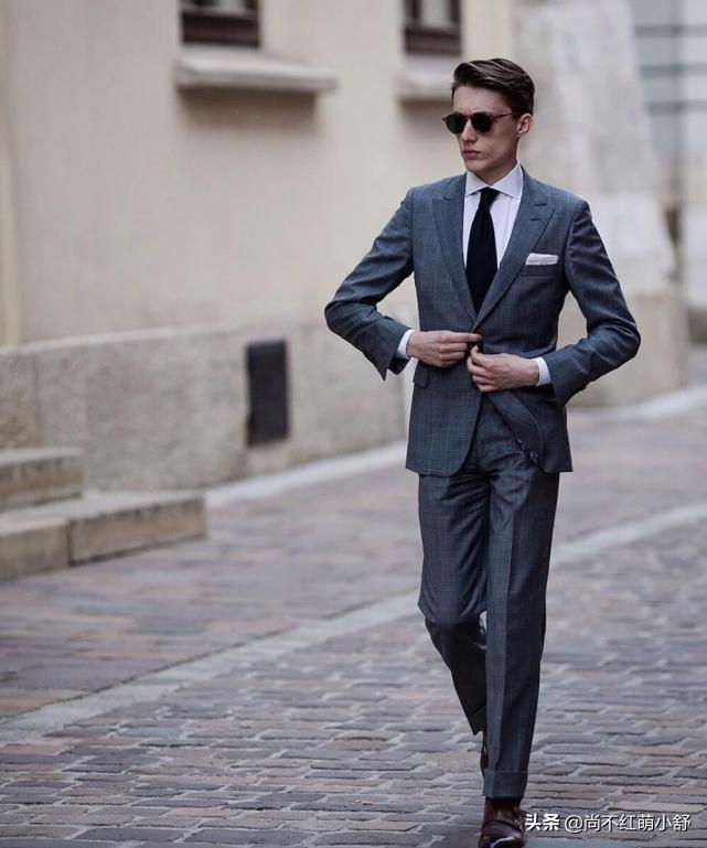 男生夏季穿搭一整套简单干净宽松,十大风格穿搭男士夏季新款