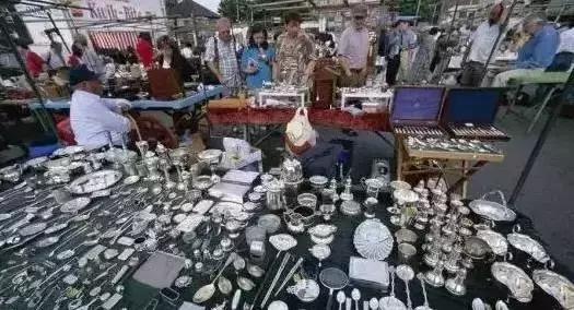 潘家园古玩市场十大必买清单,世界十大最大的古玩市场