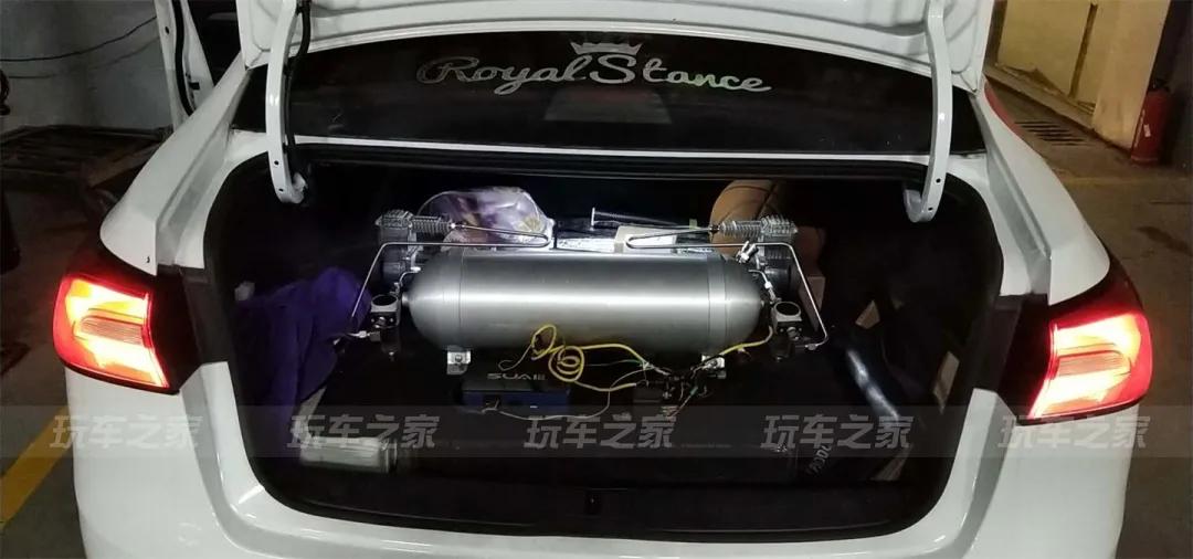 荣威360避震,荣威360更换避震