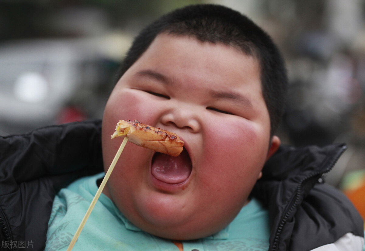 儿童肥胖身高比同龄人高,60岁身高150体重60公斤算肥胖吗