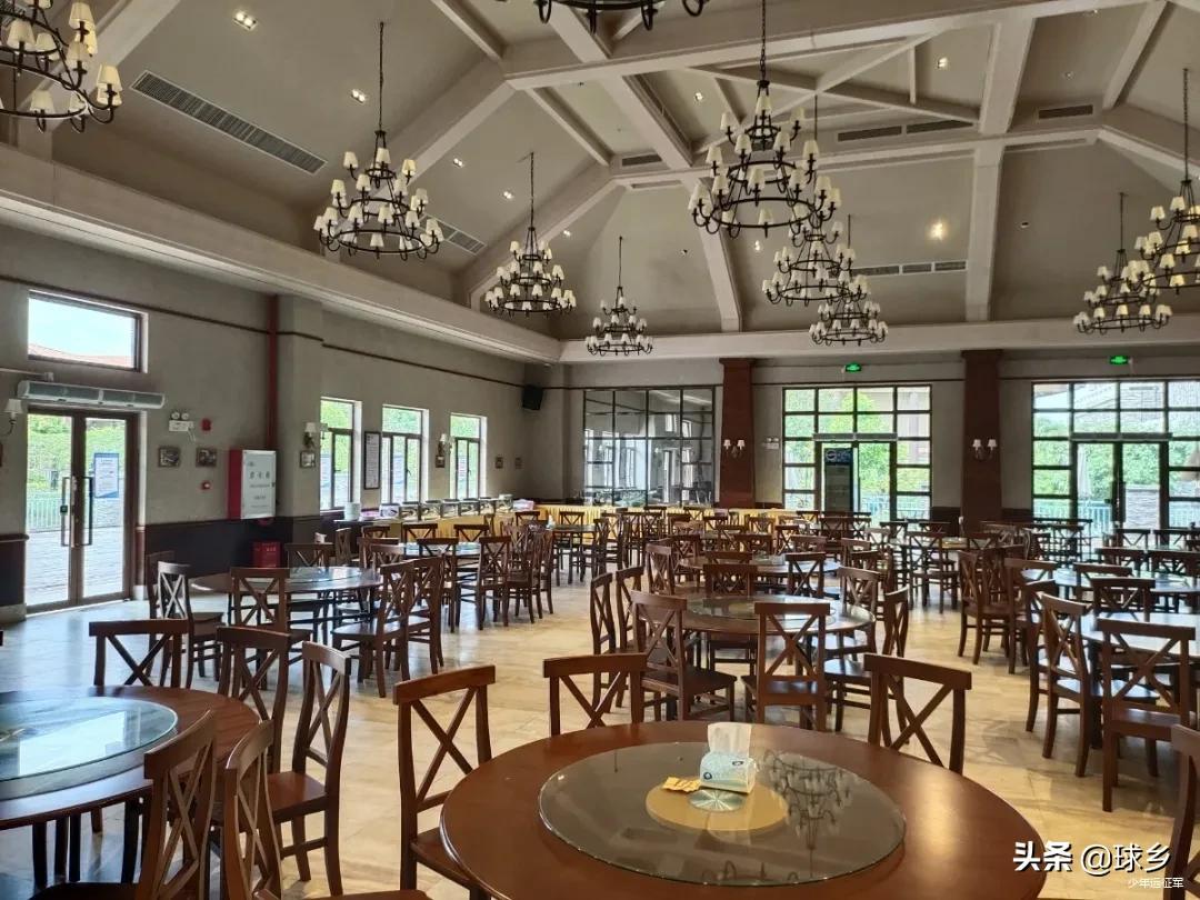 富力足校选拔视频,富力足校招收梯队青少年