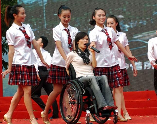 当年高位截瘫的桑兰，获得多少钱的赔偿？律师形容“大获全胜”