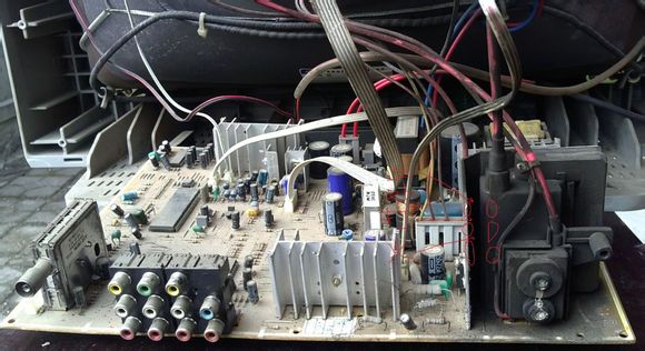 自制简单zvs自激电路,zvs电路是怎样产生振荡电流的