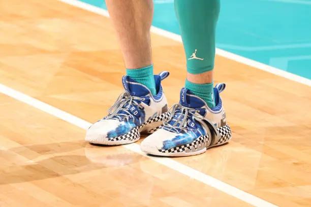 nba2019总决赛g5杜兰特上脚球鞋,nba球员上脚球鞋特雷杨2