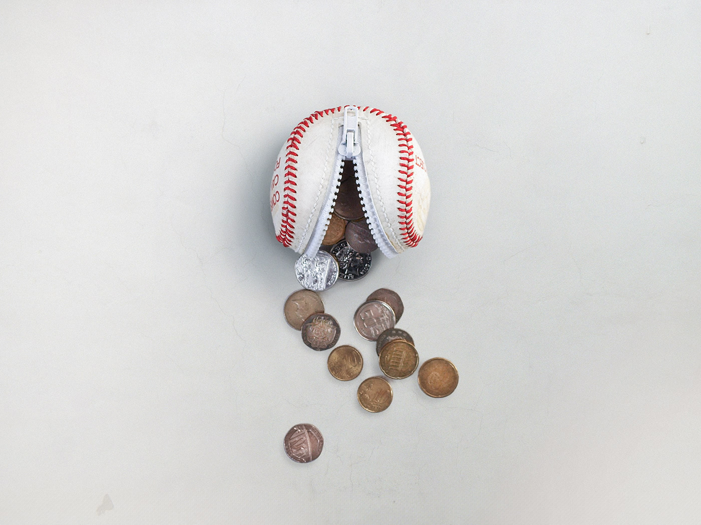 可拆卸夹棉的棒球服,可穿戴金属指套