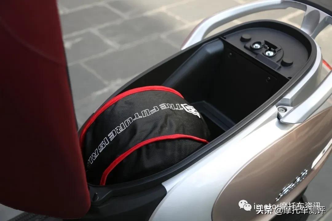 三阳fiddle150踏板,三阳fiddle4踏板配置