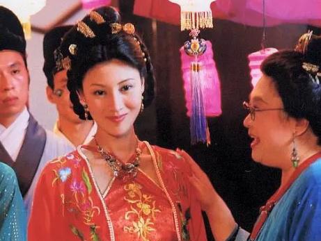 李嘉欣是巩俐级别的大咖？于正老师，您是不是对巩俐有什么误解