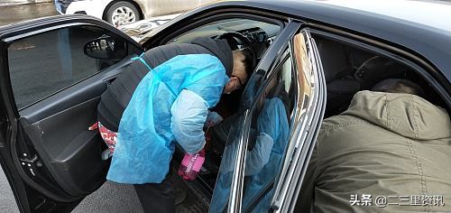 携手防疫抗艾共担健康责任视频,抗疫情同担风雨