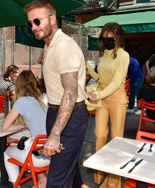 贝克汉姆街头约会被拍,贝克汉姆维多利亚写真