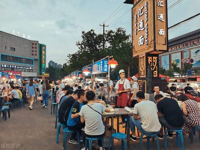 咸阳汇通十字亚洲最大面馆,咸阳最正宗的汇通面