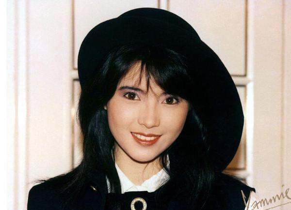 哪个女明星死于家暴,惨遭家暴的5位女星