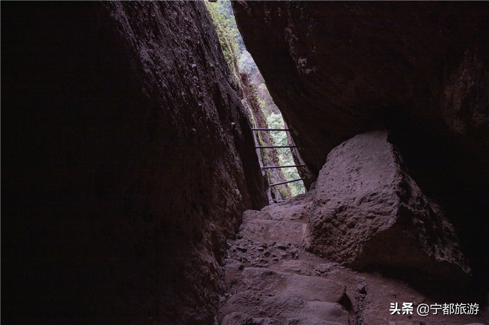 江西最值得爬的山,江西有几座山可以爬