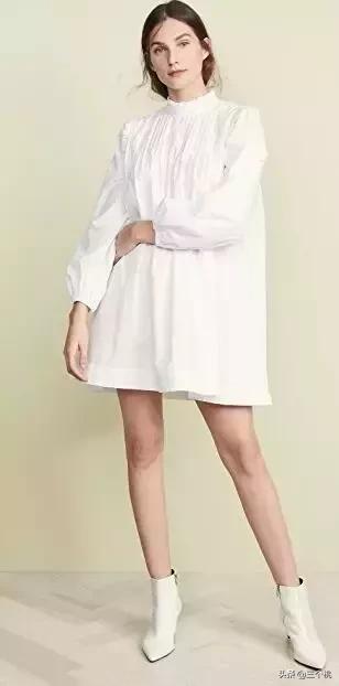 今年流行的裙子不穿高跟鞋,今年流行时髦的裙子冬天穿的