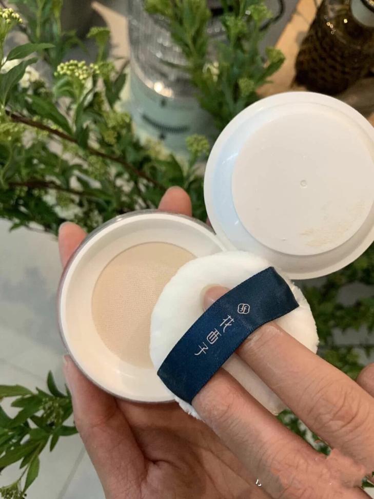 大油田控油的散粉,能当底妆的散粉推荐