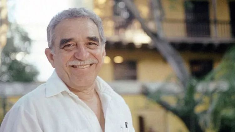 百年孤独这本书讲的什么100字,百年孤独必读的三本书