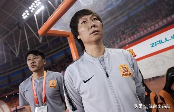 洛国富首秀国足两位队长阵容强大,国足集训大名单洛国富