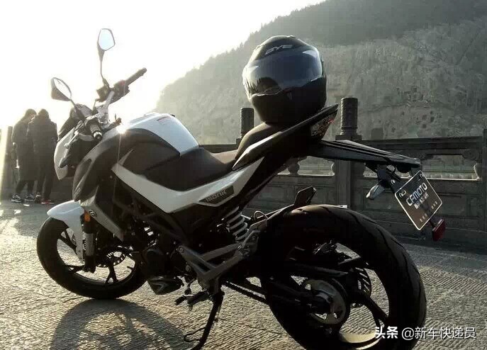 春风摩托车街车nk150,春风nk250街车知识