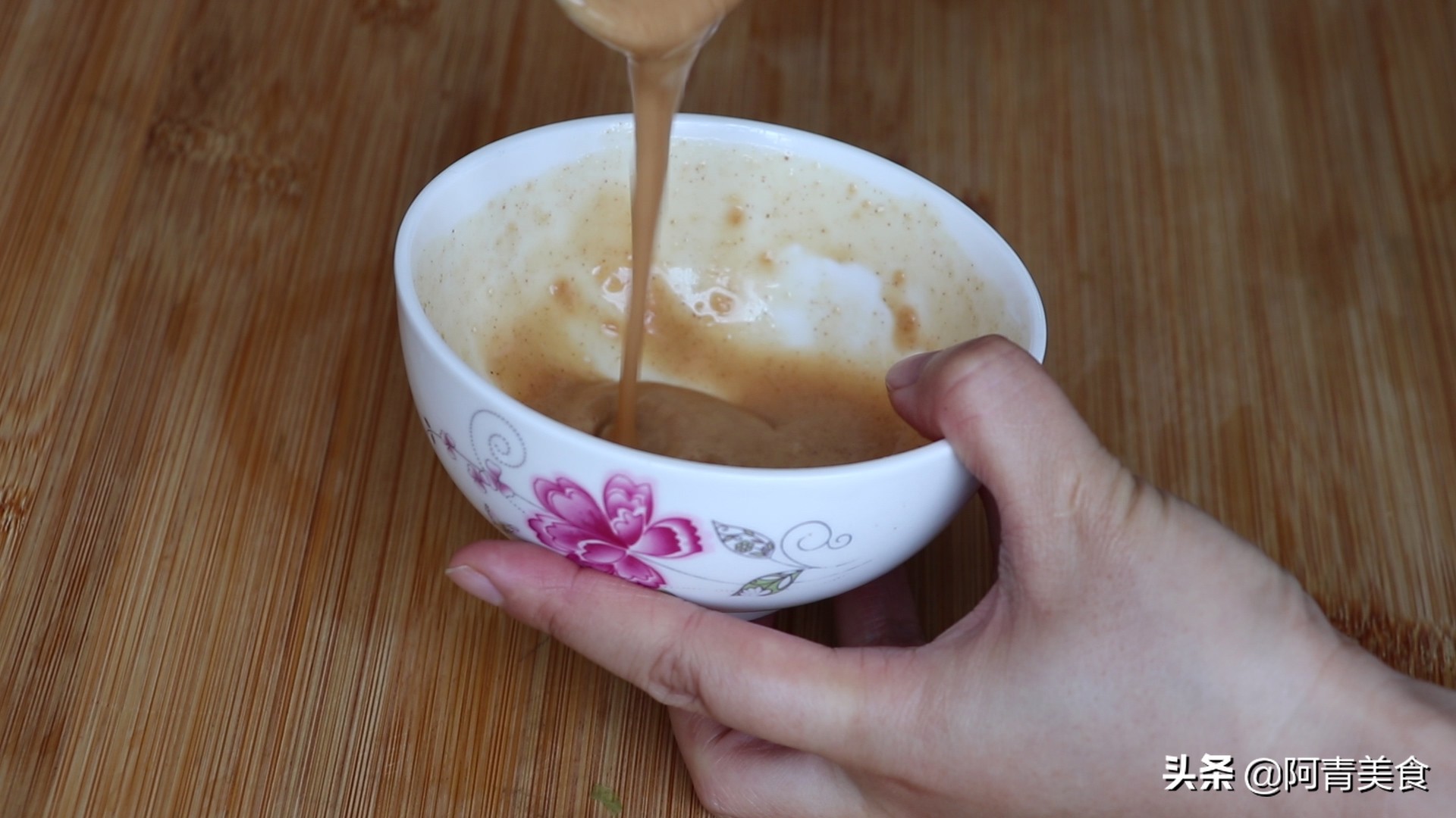 外面卖的热干面怎么做,热干面武汉正宗做法开店商用