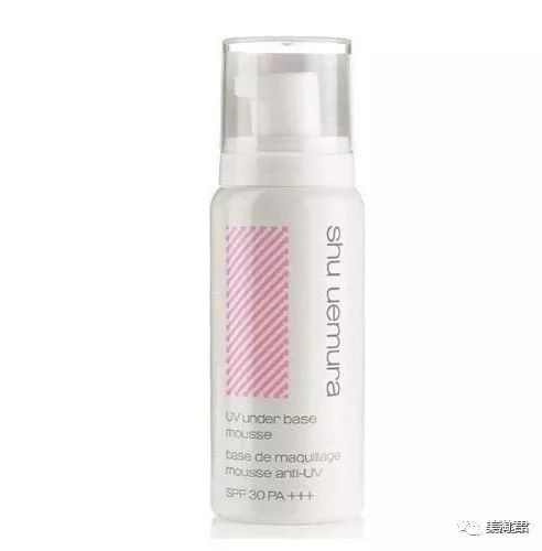 妆前乳的正确步骤图解大全,化妆前的护肤步骤不卡粉