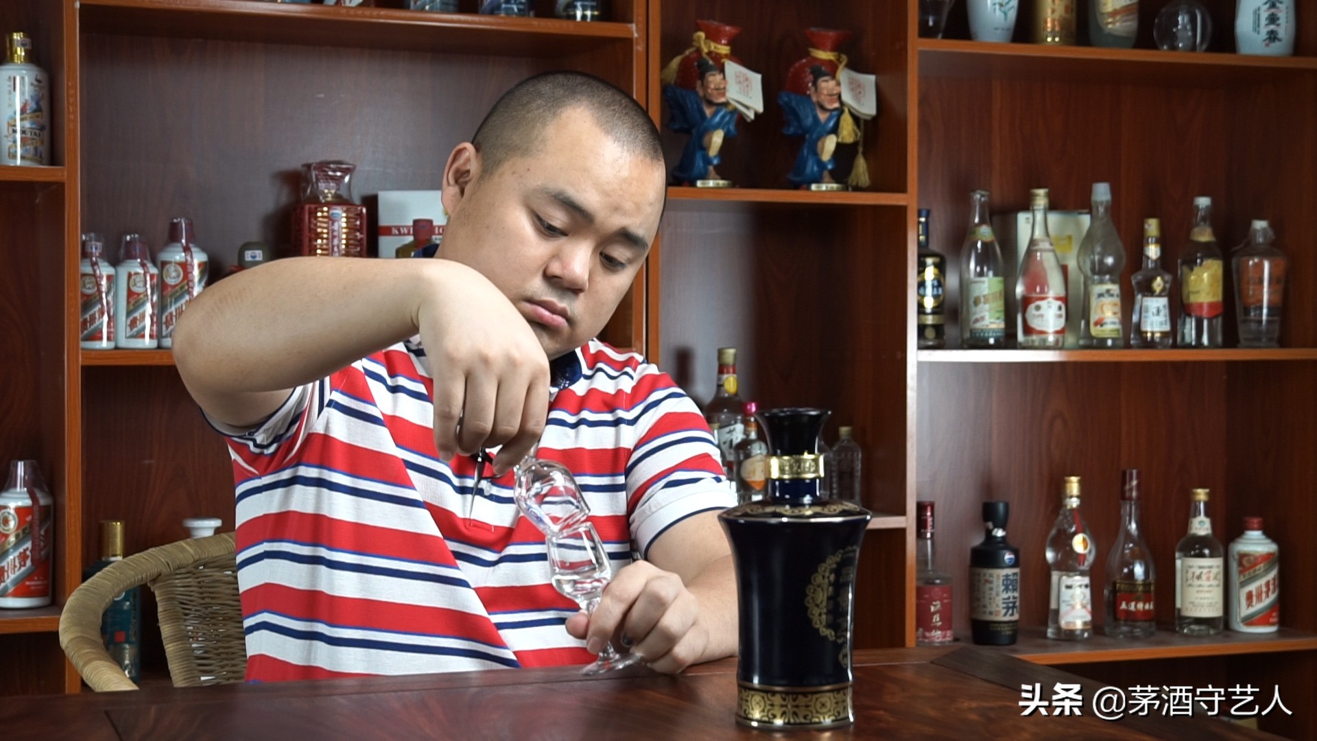 一品景芝酒妙品,茅酒守艺人酱香