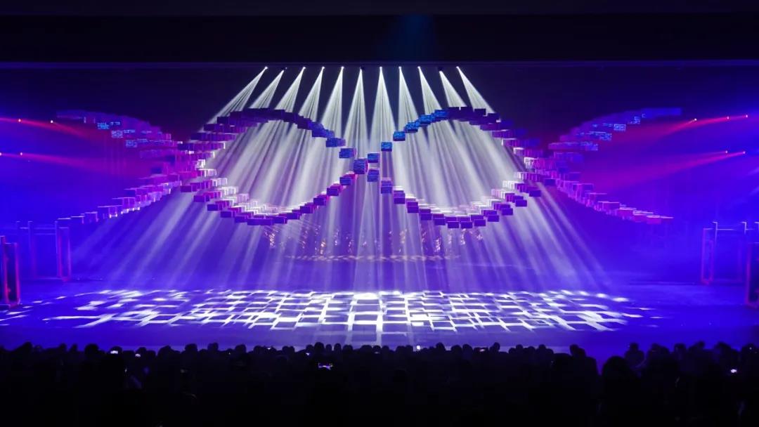 自贡方特和绵阳方特,绵阳方特跟自贡方特哪个大