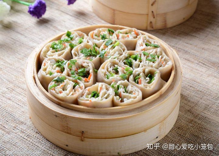 山药蛋和莜面栲栳栳,只有莜面栲栳栳还有个山药蛋