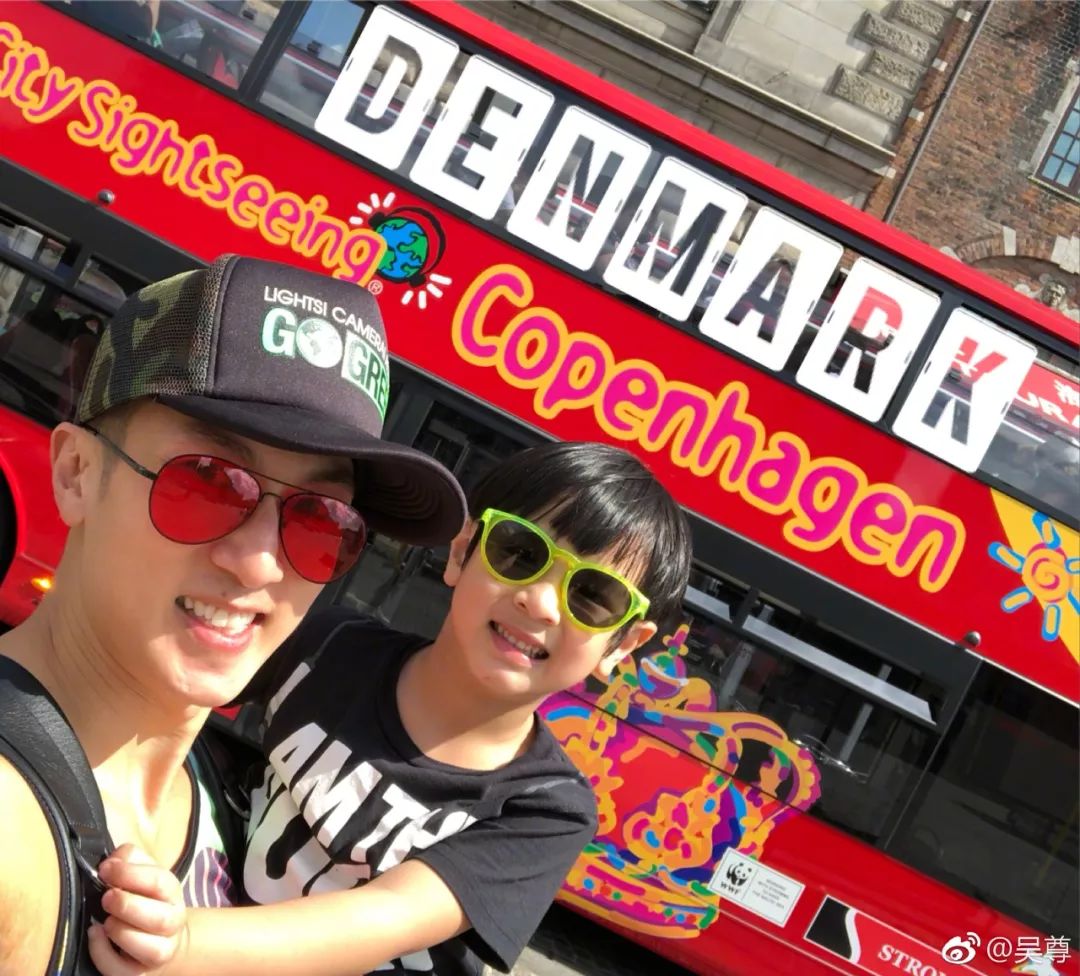 周杰伦自己拍的视频,周杰伦婴儿照