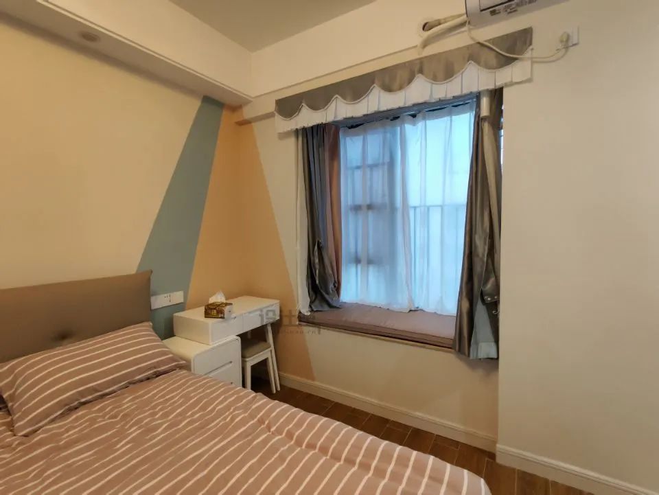 窗帘挑选及保养技巧多,窗帘的选购技巧和注意事项视频