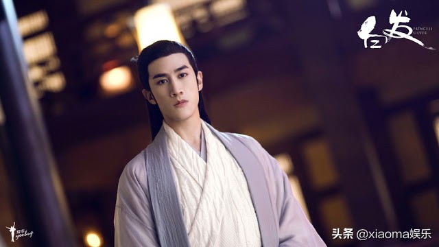 白发制片人张萌电视剧,张萌讲电影