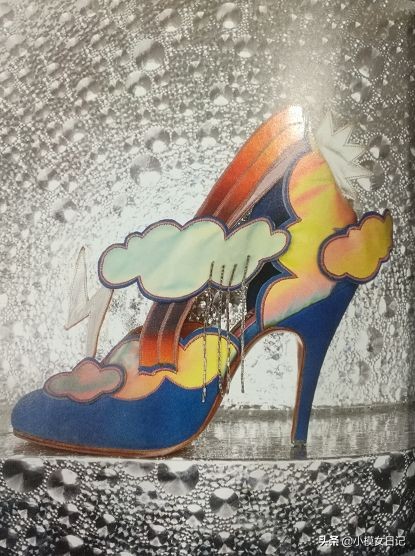 鞋子的故事视频,鞋子的故事