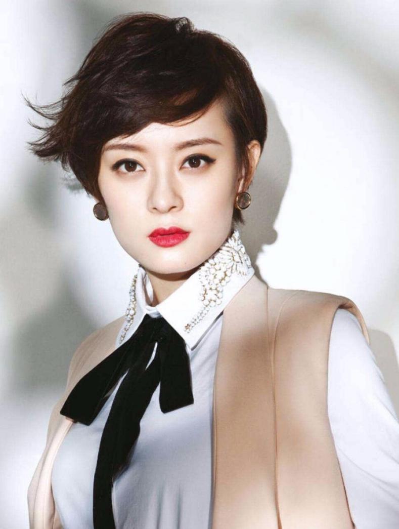 三个地方有痣的女人越长越仙气,长痣的女人特征