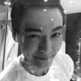 陈伟霆短发穿衣搭配,陈伟霆潮流装扮轻松打造型男风格