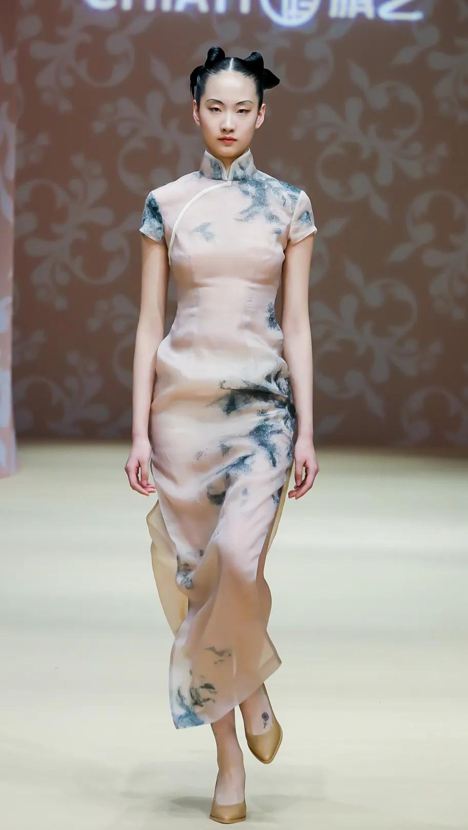 2021秋冬女装款式流行趋势,2018秋冬趋势报告巴黎时装周