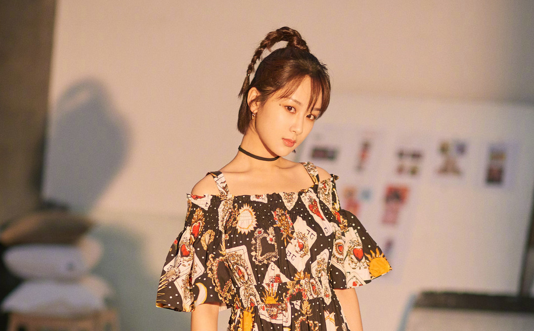 大头大脸女生怎么变小,大头女孩如何改善