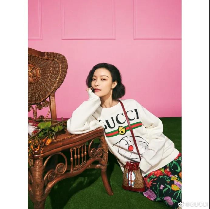 gucci哆啦a梦联名卫衣雾霾蓝 (哆啦a梦gucci倪妮)