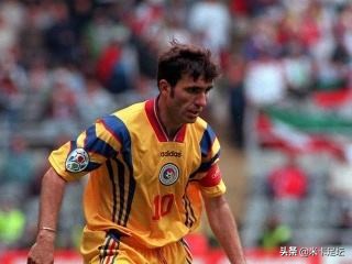 足坛最被低估的十大顶级球星,足坛历史上最被低估的五大前锋