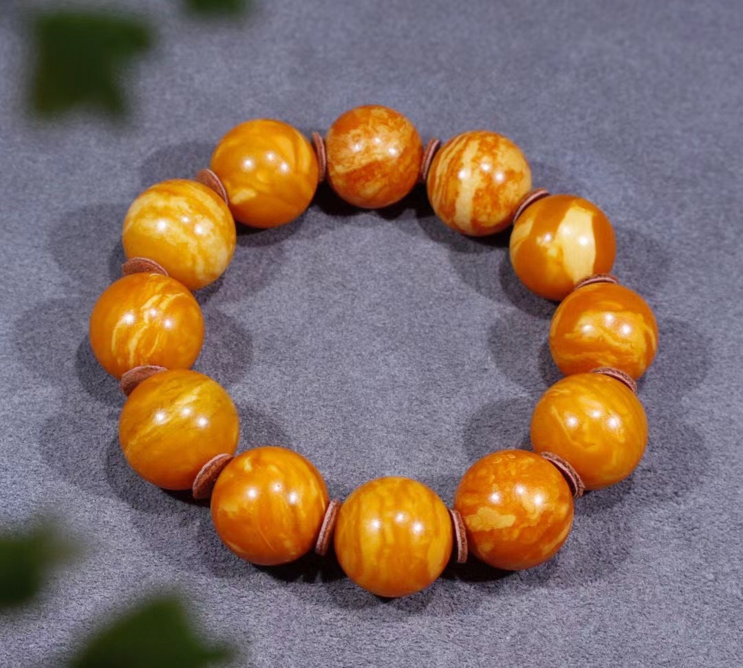 烤色蜜蜡和老蜜蜡有什么区别,烤色蜜蜡和老蜜蜡的鉴别