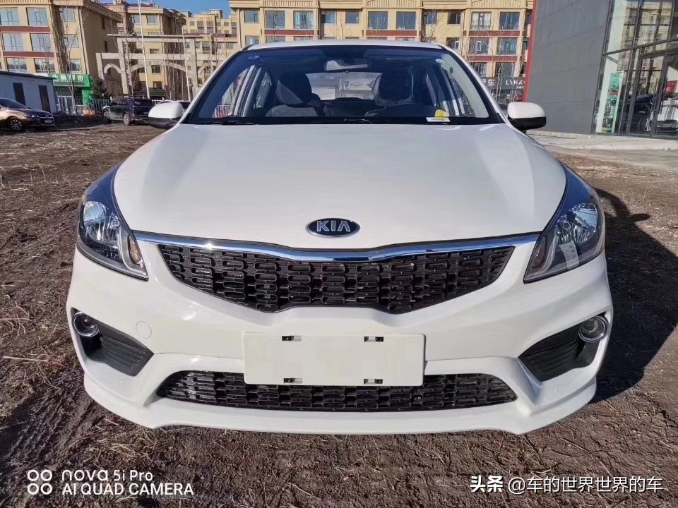 起亚k2最老款是多少年的,起亚k2手动有哪几款