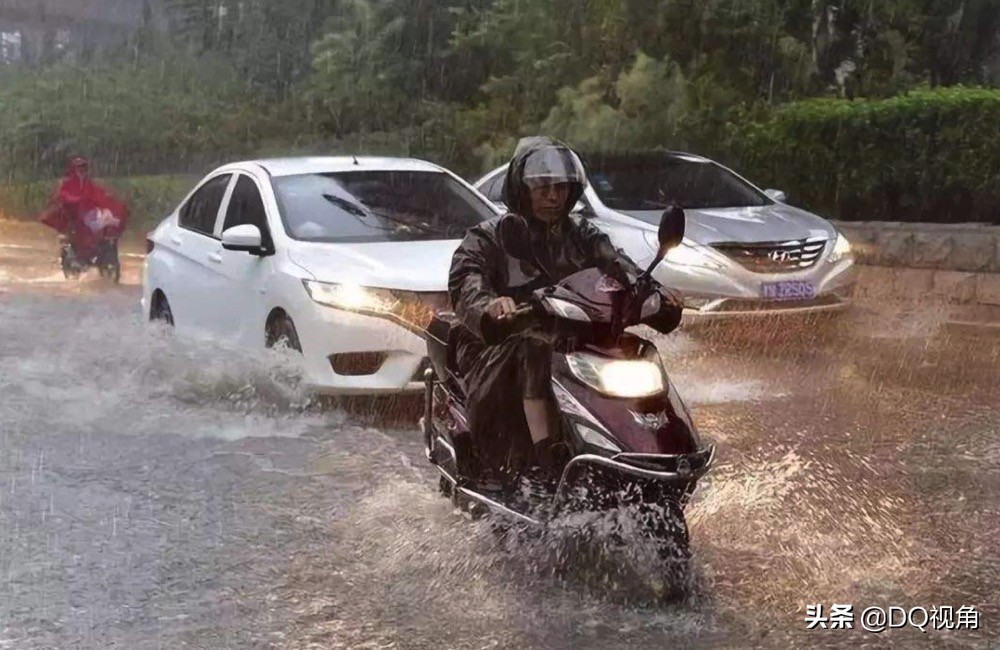 摩托车短途骑行必备物品清单,雨天长途骑行摩托车注意事项