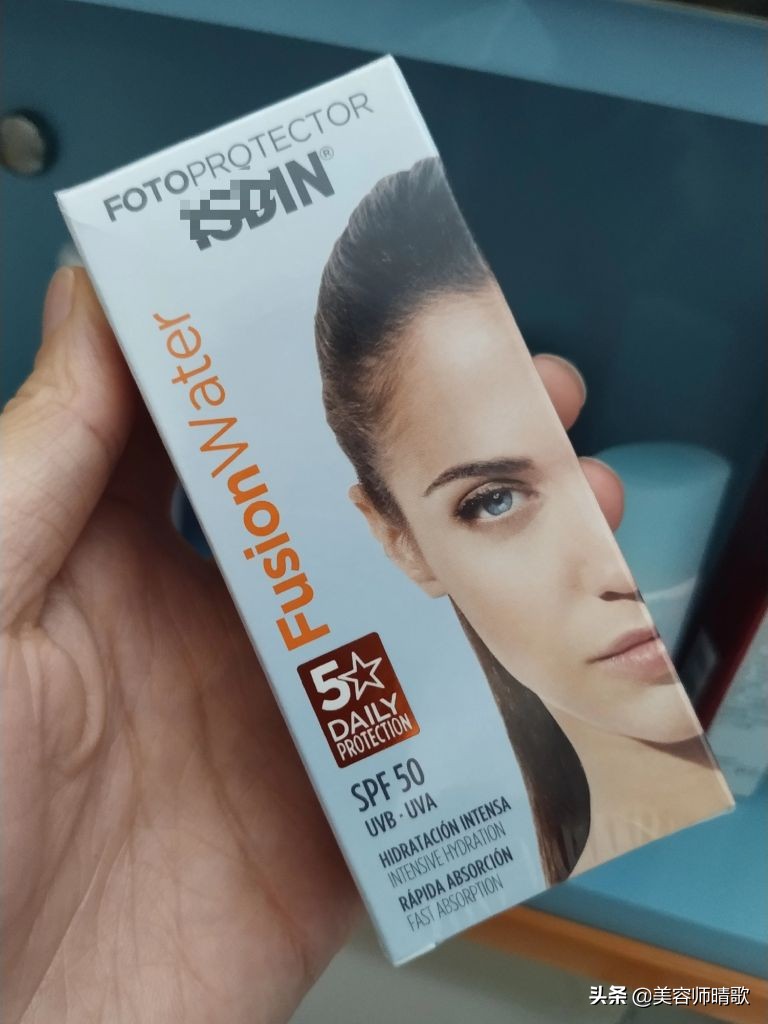 怡思丁和安耐晒哪个防晒效果好,安耐晒小蓝瓶防晒测评