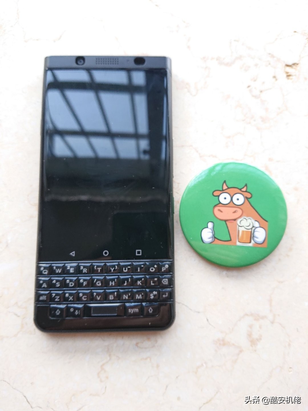 黑莓keyone普通版和精英版,全键盘黑莓中文输入体验