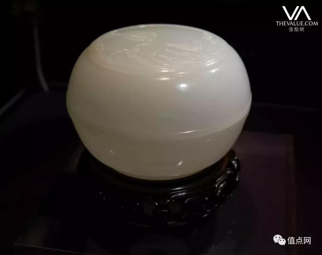 现在仿乾隆珐琅彩花觚图片和价格,乾隆珐琅彩花觚拍卖记录