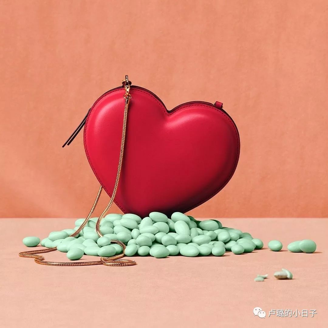 没有情人的情人节给自己买束花,没有情人的情人节一定要快乐