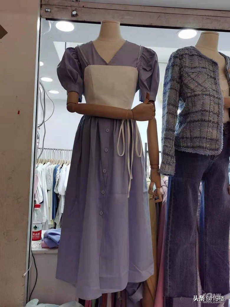 杭州这个服装城，店主居然忙到没空理我