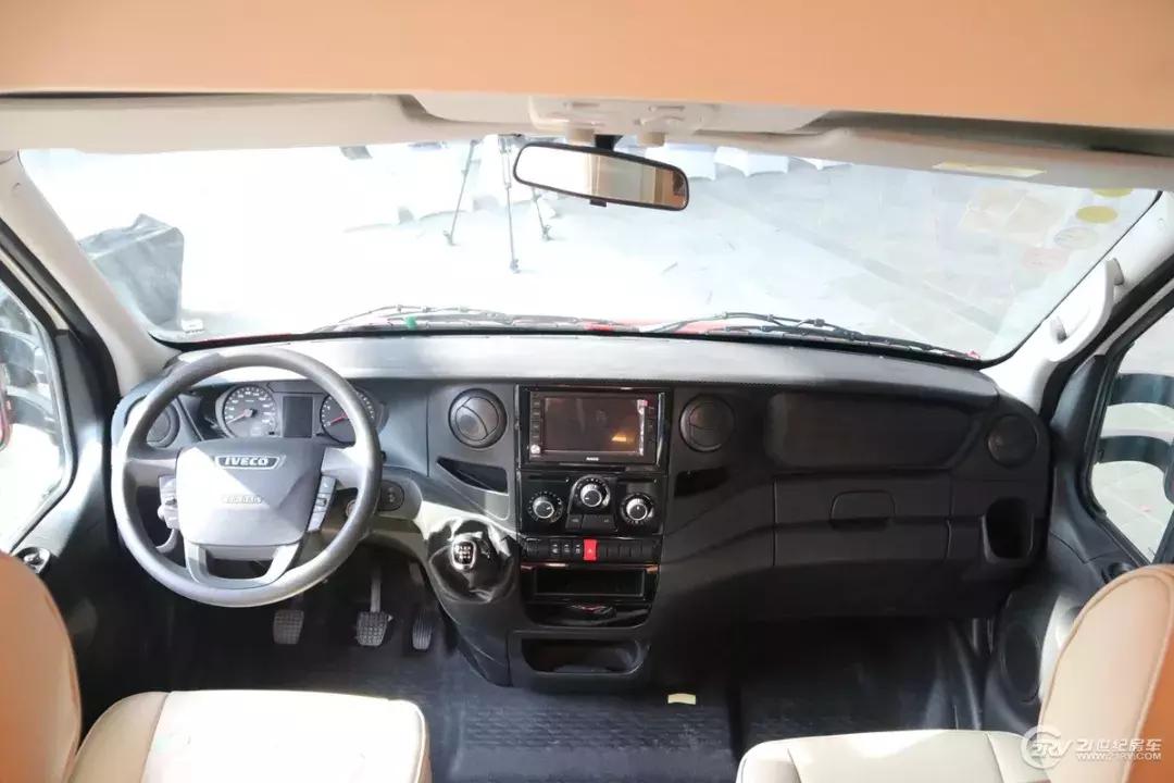 能过限高杆的房车,能过限高的进口房车